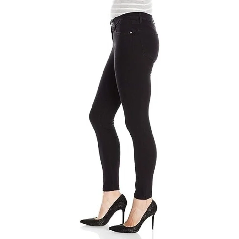 Levi's® Womens 711 Skinny‎ Jeans Soft Black 26 28 NWT